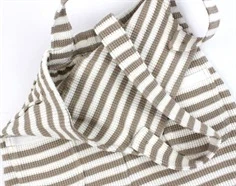 Lil Atelier mocha meringue stribede overall shorts